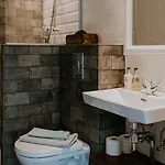 Pa Torvet - Guesthouse Aparthotel Ærøskøbing