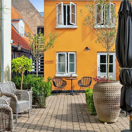 Apart Otel Pa Torvet Ærøskøbing