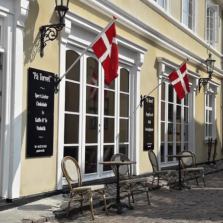 Ξενοδοχείο με διαμερίσματα Pa Torvet Ærøskøbing
