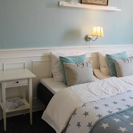 Pa Torvet - Aparthotel Ærøskøbing