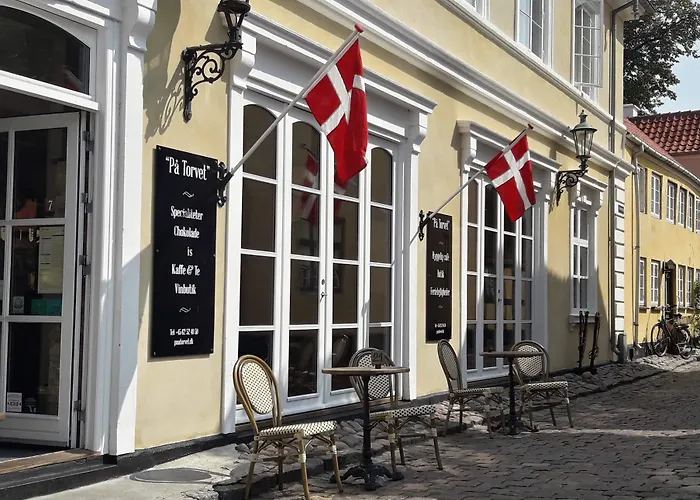 Ξενοδοχείο με διαμερίσματα Pa Torvet Ærøskøbing